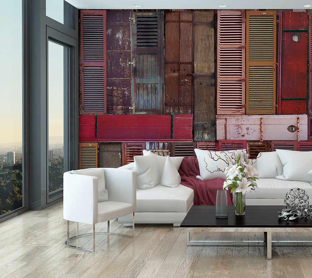 papier peint panoramique chaleureux d'un ensemble de  volets bruns dans un salon